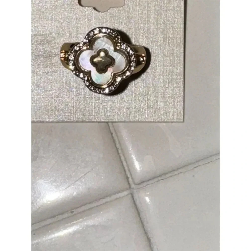 - Tahari Clover Ring Gold Mother of Pearl CZ Accents Statement Jewelry Adj…